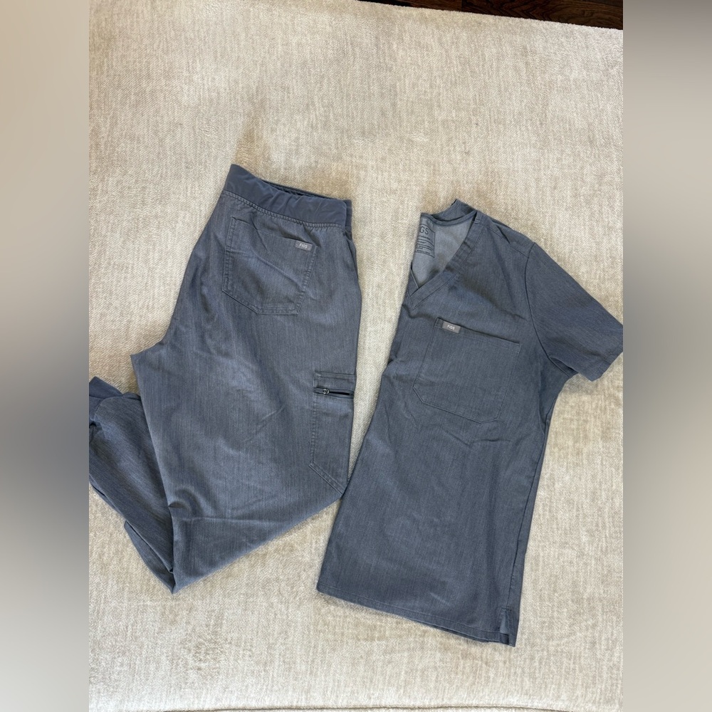 Women’s Fig Scrub set XL